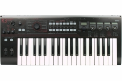 Korg R3 Synthesizer 