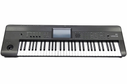 Korg Krome 61 Synthesizer