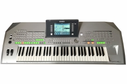 Yamaha Tyros 2