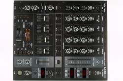 Behringer Pro Mixer DJX900USB 