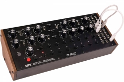 MOOG DFAM Analog Drum Synth.