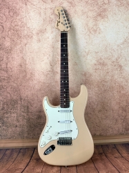 Fender Highway One Strat. LH