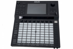 Akai Force Standalone Music Production + 250 GB HD + Expansions
