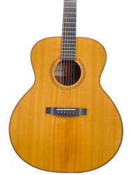 Lakewood J-32 Jumbo Model