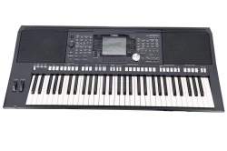 Yamaha PSR-S950 Keyboard