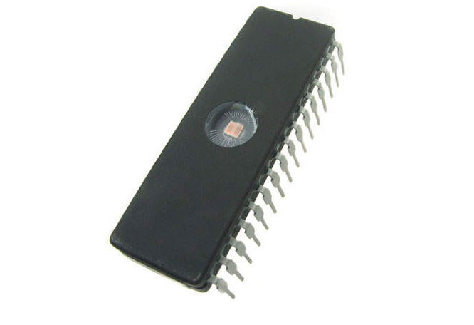 27C040 (AM27C040) - 4 Megabit (512 K x 8-Bit) CMOS EPROM
